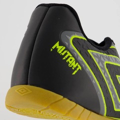 Chuteira Futsal Umbro Mutant - Adulto - Foto 6