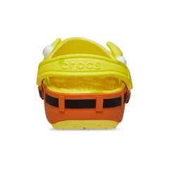 Sandália Crocs Classic Bob Esponja Clog Banana - Unissex - Foto 8
