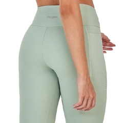 Calça Legging Alto Giro Refletível Feminina - Foto 4