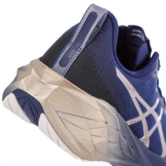 Tênis Asics Novablast 4 Platinum - Masculino - Foto 8