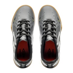 Kit Chuteira Futsal Umbro Action Jr e Meião - Infantil - Foto 4