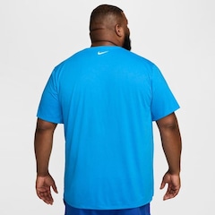 Camiseta Nike Dri-Fit Rise 365 - Masculina - Foto 9