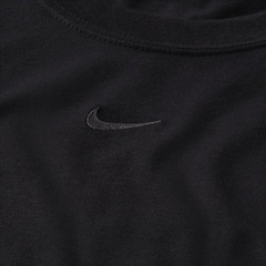 Camiseta Nike Sportswear - Feminina - Foto 5