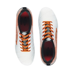 Chuteira de Campo Umbro Fire + Par de Meião - Adulto - Foto 4