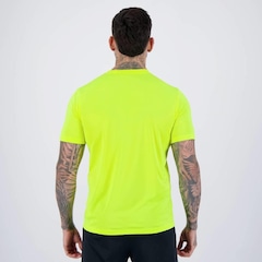 Camisa Umbro Legacy - Masculina - Foto 4