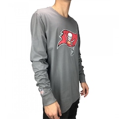 Camiseta Manga Longa New Era Nfl Tampa Bay Buccaneers - Masculina - Foto 3