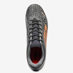 Chuteira de Campo Umbro Gravity - Adulto - Foto 4