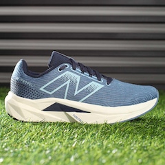 Tênis New Balance Fuelcell Propel V5 - Feminino - Foto 8