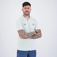 Camisa Polo Umbro Grêmio Viagem 2024 - Masculina - Foto 2