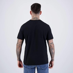 Camiseta Mcd Caveira Relevo - Masculina - Foto 4