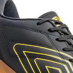 Kit Chuteira Futsal Umbro Br + Meião - Adulto - Foto 8