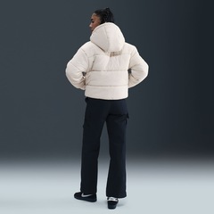 Jaqueta Nike Sportswear Puffer - Feminina - Foto 5
