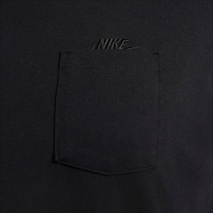 Camiseta Nike Sportswear Essential - Masculina - Foto 10