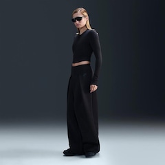 Camiseta Nike Sportswear Cropped Chill Knit - Feminina - Foto 4