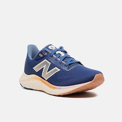 Tênis New Balance Fresh Foam ARISHIV4 - Feminino - Foto 4