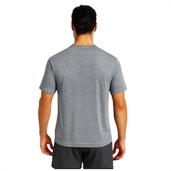Camiseta Mizuno Treino Run Spark - Masculina - Foto 2