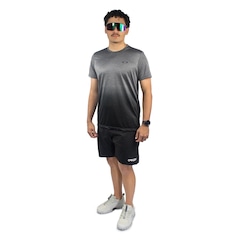 Camiseta Oakley Sport Twisted Mesh Tee - Masculina - Foto 4