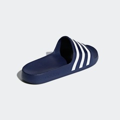 Chinelo adidas Adilette Aqua - Unissex - Foto 7