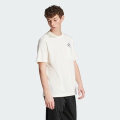 Camiseta adidas Estampada Bolso Lounge Slides - Masculina - Foto 4