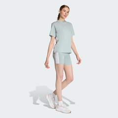 Camiseta adidas Essentials Três Listras - Feminina - Foto 4
