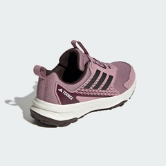 Tênis adidas Tracefinder - Feminino - Foto 7