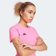 Camiseta adidas Adizero Essentials - Feminina - Foto 6