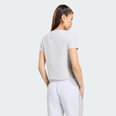 Camiseta adidas Essentials Três Listras Slim - Feminina - Foto 3