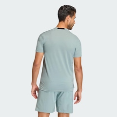 Camiseta adidas Designed 4 Training Três Listras - Masculina - Foto 3