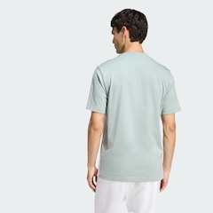 Camiseta adidas Malha Simples Essentials Três Listras - Masculina - Foto 3