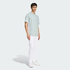 Camiseta adidas Malha Simples Essentials Três Listras - Masculina - Foto 4