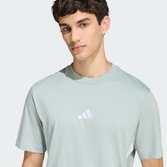 Camiseta adidas Malha Simples Essentials Três Listras - Masculina - Foto 5