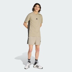 Camiseta adidas Malha Simples Essentials Três Listras - Masculina - Foto 4