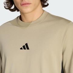 Camiseta adidas Malha Simples Essentials Três Listras - Masculina - Foto 5