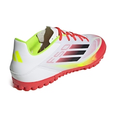 Chuteira Society adidas F50 Club - Adulto - Foto 4
