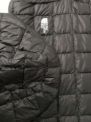 Jaqueta The North Face Masculina Thermoball Eco 2.0 Preta - Foto 13