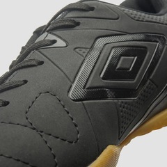 Chuteira Futsal Umbro Attak Eternal - Adulto - Foto 5