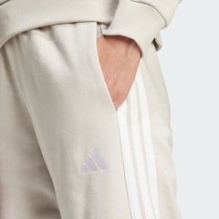 Calça Moletinho adidas Barra Aberta Essentials Três Listras - Feminina - Foto 6