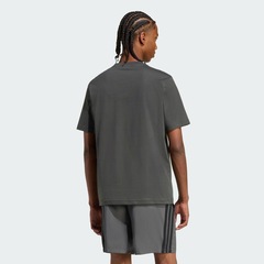Camiseta adidas Essentials Big Logo - Masculina - Foto 3