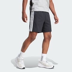 Shorts Moletinho adidas Essentials Três Listras - Masculino - Foto 5