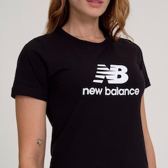 Camiseta New Balance Essentials Feminina - Foto 3