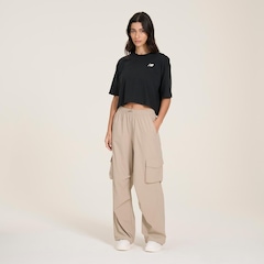 Camiseta New Balance Cropped Small Logo - Feminina - Foto 5