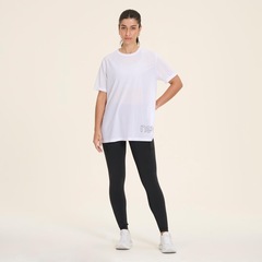 Camiseta New Balance Sport Essentials Graphic Feminina - Foto 5