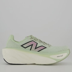 Tênis New Balance Fresh Foam X More V5 Feminino Verde - Foto 1