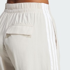 Calça Malha adidas Parachute Essentials Três Listras Lifestyle - Feminina - Foto 5