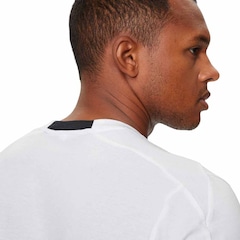 Camiseta adidas Designed4Training - Masculina - Foto 5