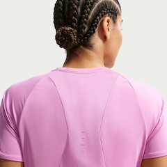 Camiseta Nike Dry-FIT Feminina - Foto 2