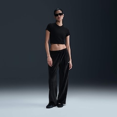 Camiseta Nike Sportswear Chill Knit Cropped - Feminina - Foto 4