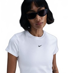 Camiseta Nike Sportswear Chill Knit Cropped - Feminina - Foto 1