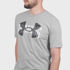 Camiseta Under Armour Training Overlay - Masculina - Foto 2