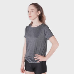 Camiseta Under Armour Tech Vent Ss - Feminina - Foto 2